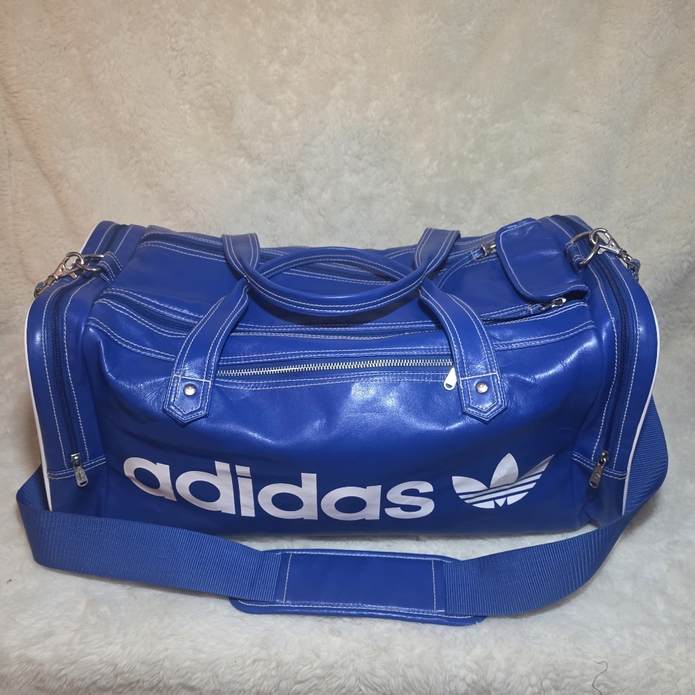 2009 Adidas Originals AC Vintage-style Teambag (A43008) w/ Shoulder Strap